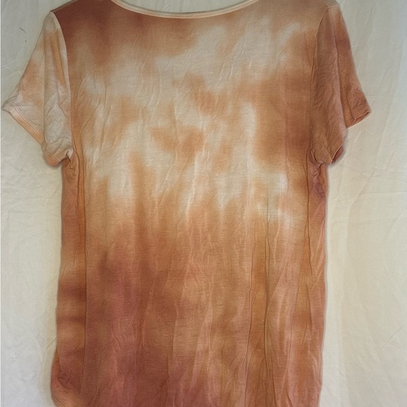 Hollister Women’s Short Sleeve Tie Dye Orange/Pink/White Top size Medium - Picture 5 of 11